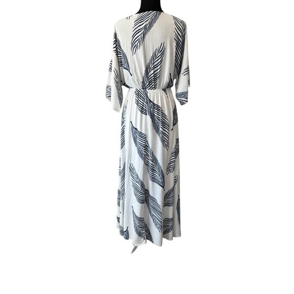 Baltic Born Cornith Maxi Dress Size MEDIUM Blue White Tropical Beach Wrap - Picture 2 of 11